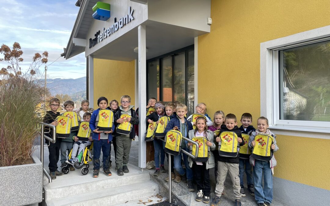 Raika- Besuch der 1. Klassen